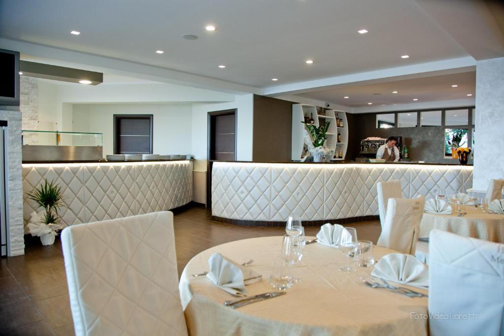 Hotel Melissa ตอร์เร เมลิสซา ภายนอก รูปภาพ