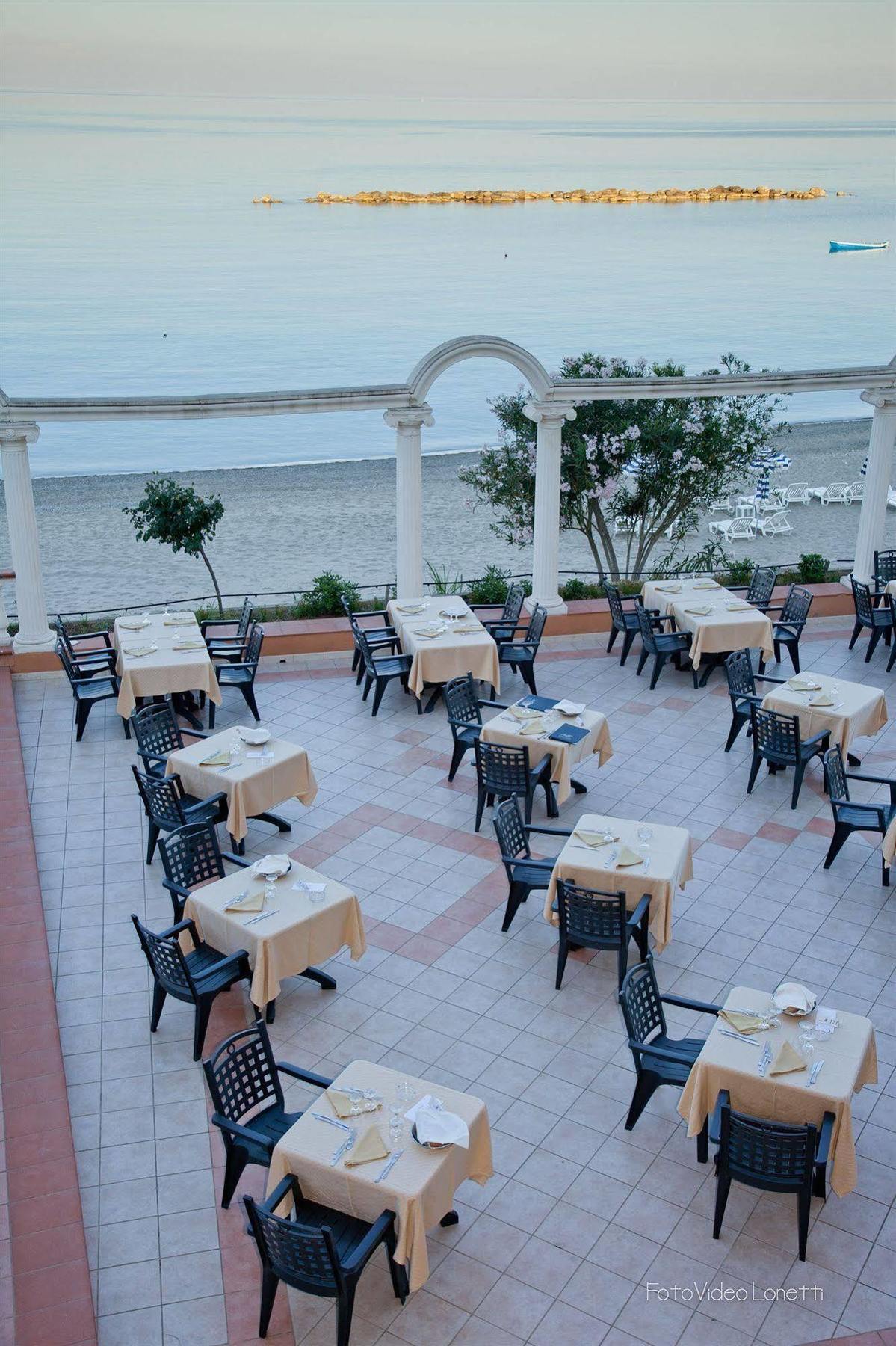 Hotel Melissa ตอร์เร เมลิสซา ภายนอก รูปภาพ