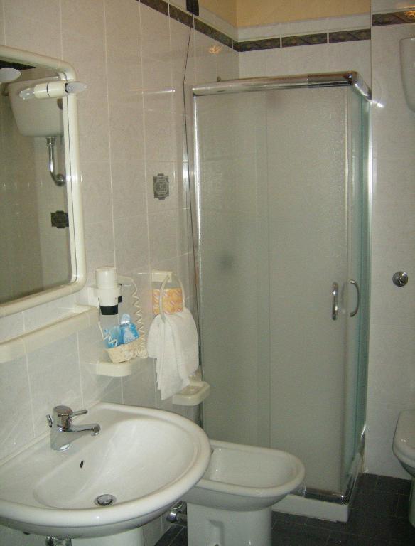 Hotel Melissa ตอร์เร เมลิสซา ภายนอก รูปภาพ